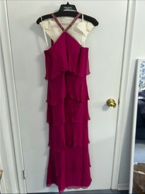 DAYMOR COUTURE | Beaded-Strap Magenta Ruffled Evening Dress | Size 8 | EUC